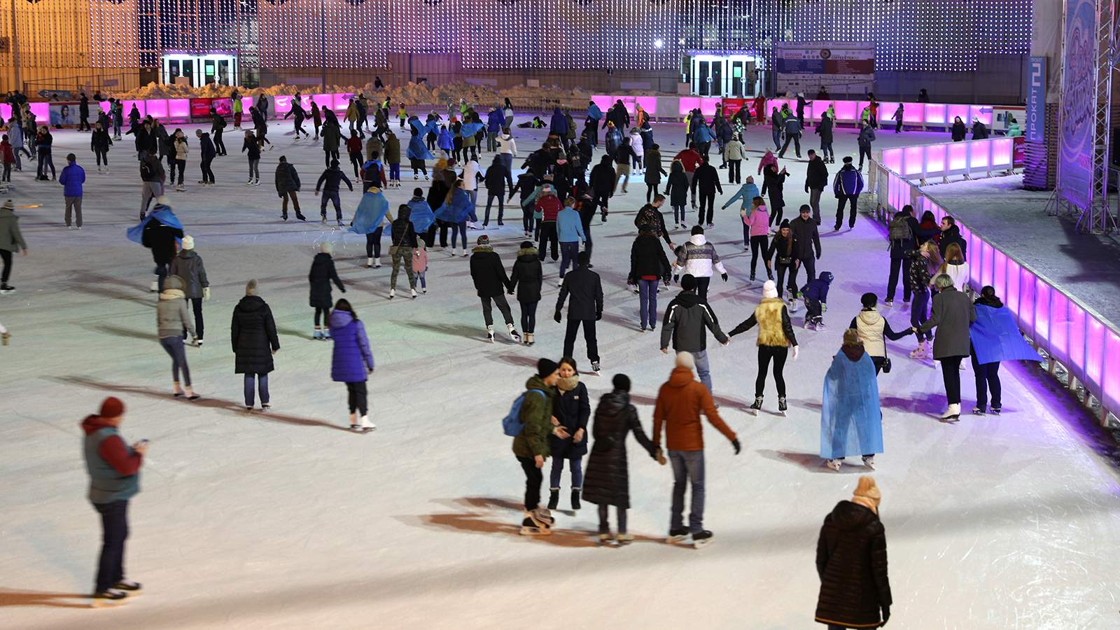 каток в парке 300 летия спб