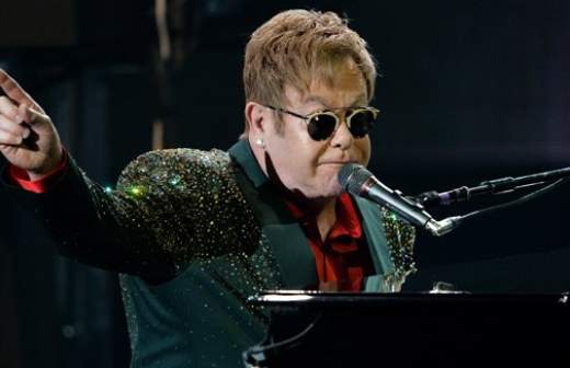 Элтон Джон репетировал юбилей и ностальгировал по 1970-м