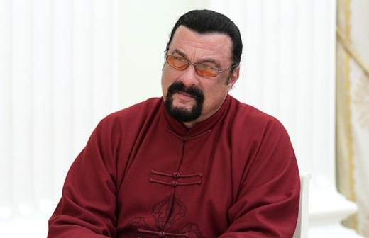 Хороший плохой полицейский: 65 лет Стивену Сигалу