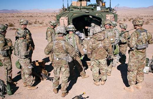 Американцев просят остаться в Ираке 