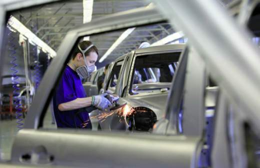 Geely может прекратить сборку автомобилей в России