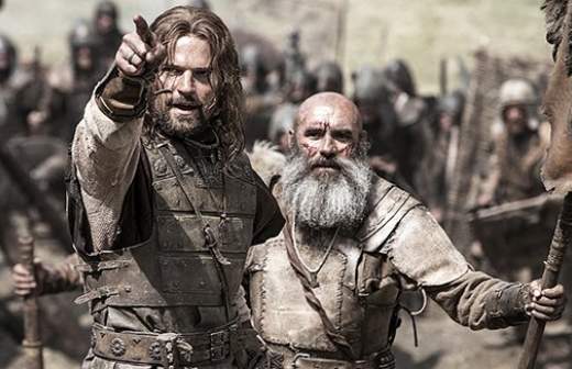 «Викинг» обогнал «Экипаж»