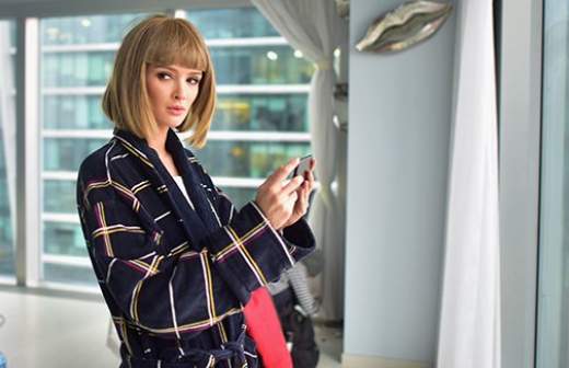 Паулина Андреева: «Я в первую очередь — женщина, а потом актриса»