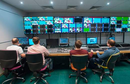 Депутаты планируют запретить телерекламу внутри фильмов