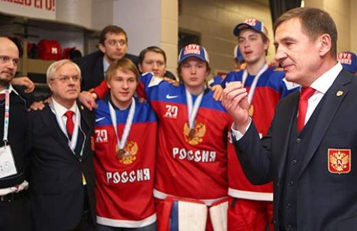 Бронзовая медаль имени Валерия Брагина 