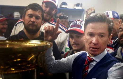 Вячеслав Быков: «Стараюсь не знать зарплаты своих хоккеистов»