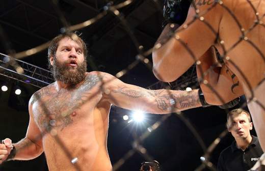 Александр Емельяненко готовится дебютировать в лиге «Ахмат»