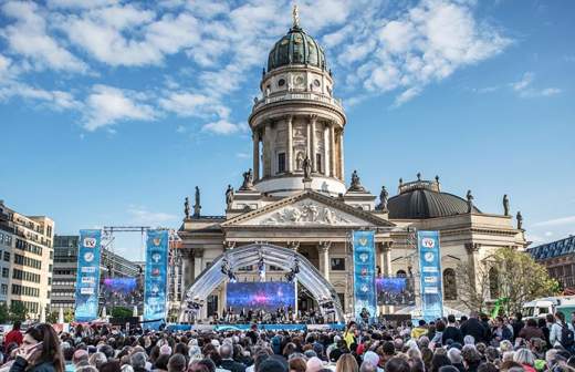 «Хор Турецкого» привез в Берлин «Песни Победы»