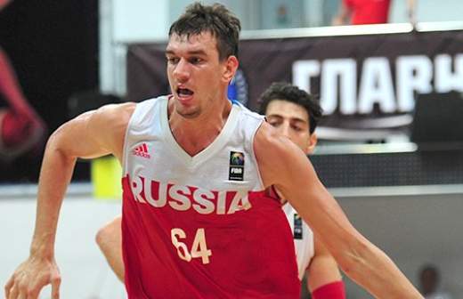 УНИКС выкупает Артема Клименко у «Автодора»