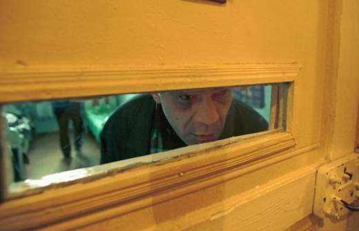 Пациентам психинтернатов предлагают дать больше свободы