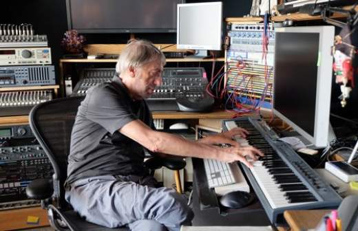 «Вдохновение — редкий гость, только труд, труд, труд!»