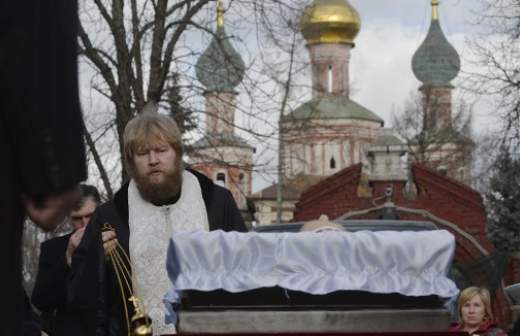 РПЦ призвала верующих отказаться от кремации