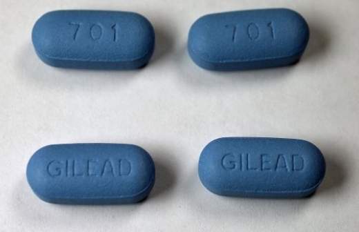 ВИЧ-инфицированные поехали в Москву за лекарствами