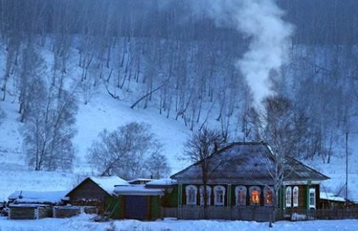 Многодетная религиозная семья сбежала из Германии в сибирскую деревню