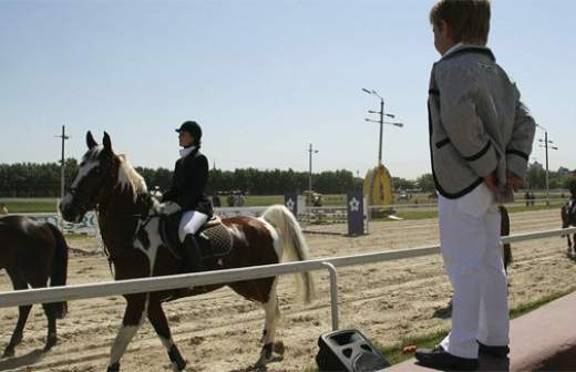 Московский ипподром хочет зарабатывать на экскурсиях
