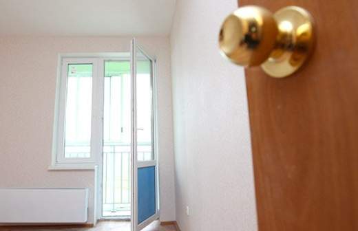 Мэров предложили сажать на 15 суток за нарушения прав сирот