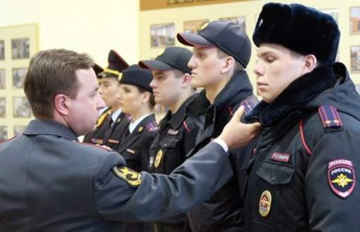 Модельеры униформ выступают за тотальный авторский контроль