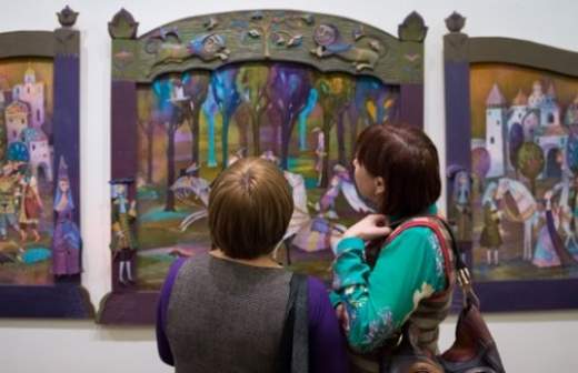 Академия художеств отправилась в путешествие во времени