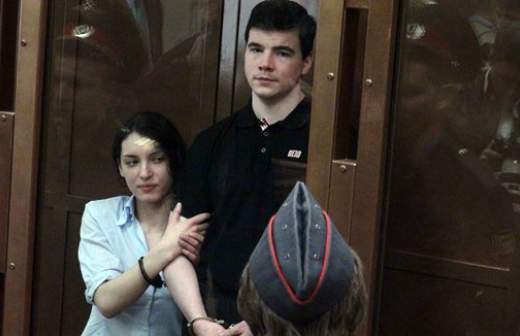 Никита Тихонов и Евгения Хасис пошли по этапу 