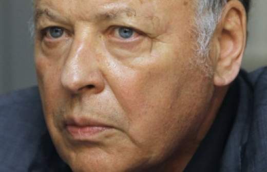 «Толстой и Достоевский. В этих великих характерах заключена сокровенная тайна русской жизни»