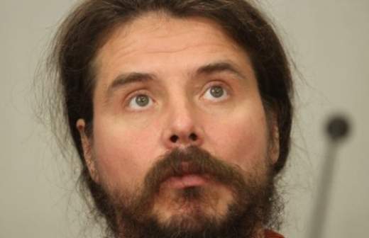 Дмитрий Ревякин: «Задача личности — направлять себя самостоятельно»