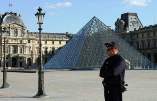 В Лувре подготовились к терактам африканских исламистов