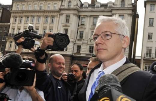 Ассандж начал борьбу против экстрадиции в Швецию