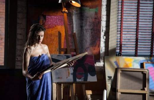 «Чистое искусство» в грязном обрамлении