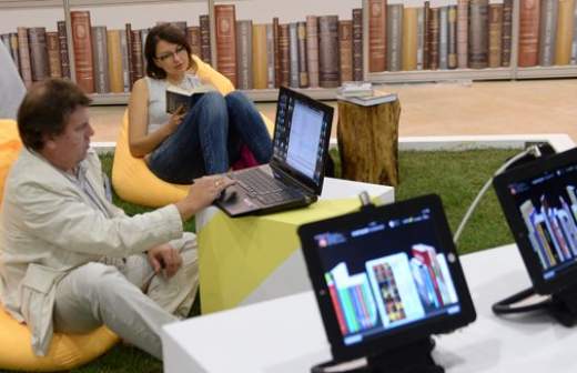 Национальная электронная библиотека обратилась за помощью к читателям