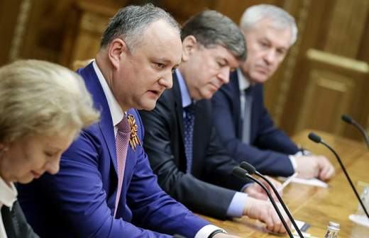 Додон: вступление Молдавии в НАТО неприемлемо