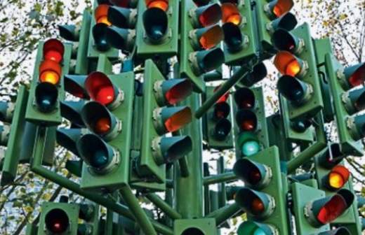 Умные дороги, вежливые светофоры