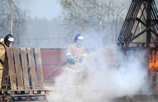 Пожарным-добровольцам добавили льгот, но ужесточили требования