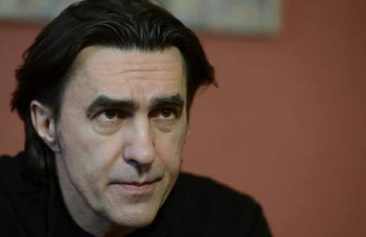 «Мы живем во времена суррогата»