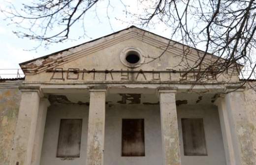 Государство переделает сельские клубы в кинотеатры