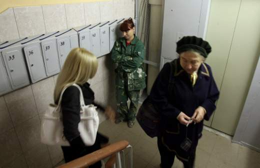 Пожилых людей хотят освободить от уплаты взноса на капремонт