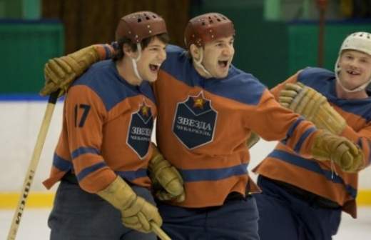 «Легенда № 17» обходит соперников