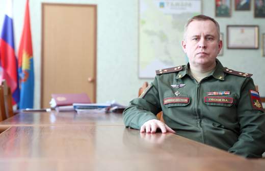 «Новые системы смогут эффективно решать задачи без участия человека»Начальник межвидового центра подготовки войск радиоэлектронной борьбы полковник Юрий Губсков — о создании средств РЭБ нового поколения, подготовке специалистов и сильных сторонах российских технологий «Новые системы смогут эффективно решать задачи без участия человека»Начальник межвидового центра подготовки войск радиоэлектронной борьбы полковник Юрий Губсков — о создании средств РЭБ нового поколения, подготовке специалистов и сильных сторонах российских технологий