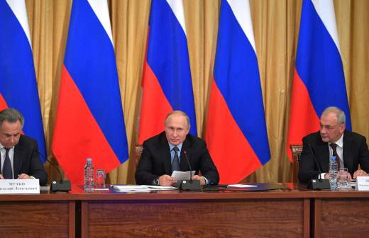 Путин поручил скорее подготовить проект Стратегии нацполитики до 2036 года Путин поручил скорее подготовить проект Стратегии нацполитики до 2036 года