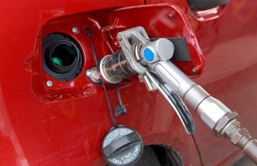 Тормоз на газ: почему нельзя зарегистрировать тюнинг и машины на ГБО