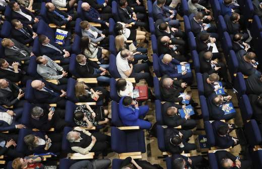 в какой партии состоит лавров. AMA7077%205. в какой партии состоит лавров фото. в какой партии состоит лавров-AMA7077%205. картинка в какой партии состоит лавров. картинка AMA7077%205. Глава МИД России Сергей Лавров объяснил свое появление в списке «Единой России», который партия подала в Центризберком в преддверии выборов в Государственную думу.