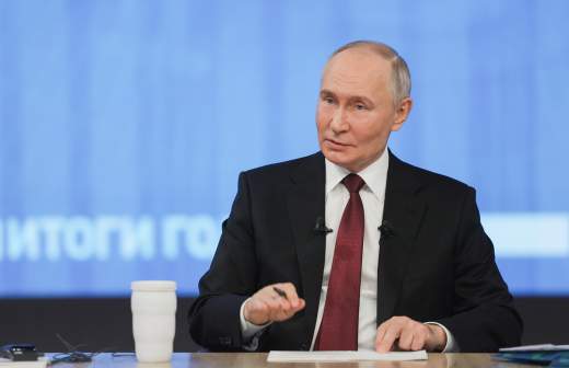 Песков сообщил об отсутствии даты послания Путина Федеральному собранию