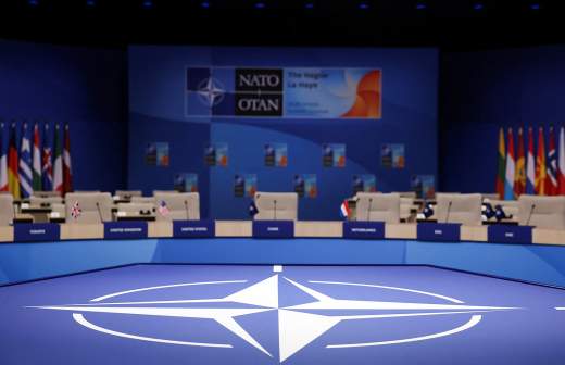 The Times compared the NATO summit to the "Potemkin villages" | Известия The Times compared the NATO summit to the "Potemkin villages" | Известия