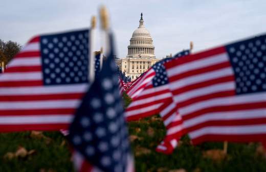 Трамп подписал законопроект о финансировании правительства США