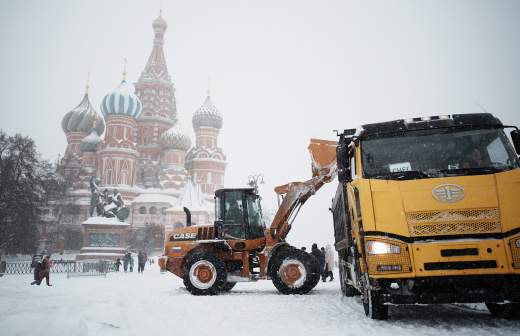 Улицы Петербурга и территория Пулково покрылись сугробами из-за циклона «Фрэнсис» Улицы Петербурга и территория Пулково покрылись сугробами из-за циклона «Фрэнсис»