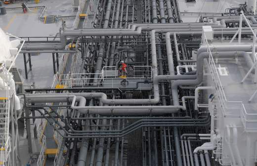 Политолог рассказал о последствиях отказа ЕС от российских энергоресурсов