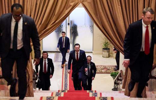 Reuters сообщило об обсуждении Ормуза и ядерного вопроса на переговорах США и Ирана Reuters сообщило об обсуждении Ормуза и ядерного вопроса на переговорах США и Ирана