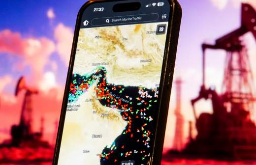 FT предупредила о повышении цен на нефть на фоне блокады Ормузского пролива