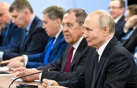 Путин указал на развитие сотрудничества России и Таиланда в разных областях Путин указал на развитие сотрудничества России и Таиланда в разных областях