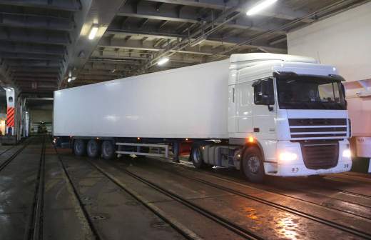 Эксперты заявили о росте продаж новых грузовиков в июне