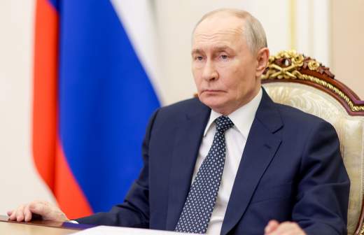 Новак объяснил дефицит топлива на АЗС атаками ВСУ по НПЗ Новак объяснил дефицит топлива на АЗС атаками ВСУ по НПЗ